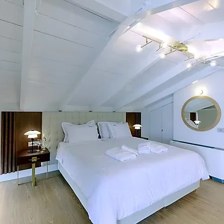 Comfy Hotel